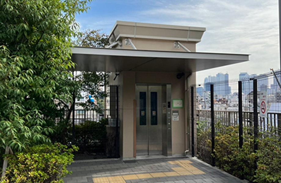 東中野5丁目おかの上公園エレベーター